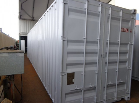 40ft High Cube with 3 Roller Doors